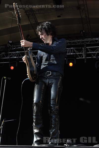 JON SPENCER BLUES EXPLOSION - 2008-08-29 - SAINT CLOUD - Domaine National - Scene de la Cascade - 